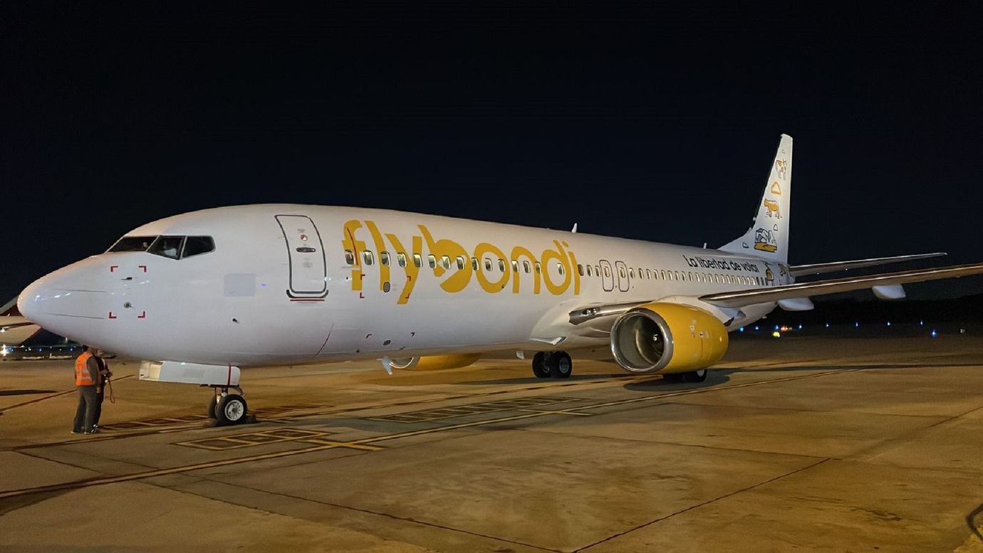 Flybondi recibió su 8vo avión y se consolida como la  segunda aerolínea del país